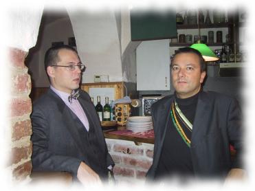 AH Budda und AH Sokrates