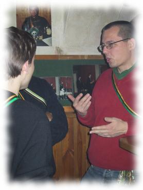 Ben und AH Buddha w&auml;hrend einer Unterhaltung