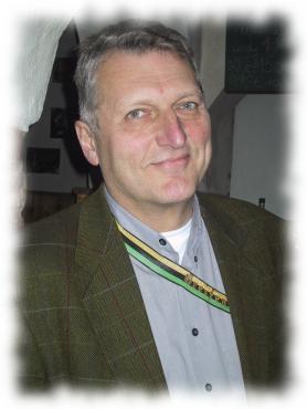 AH Brutus ganz entspannt an der S&auml;ule