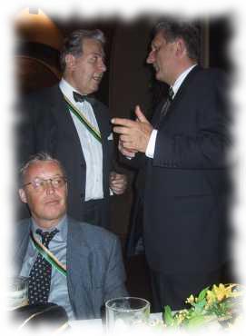 Die AHAH Attila, Parzival und Brutus im Gespräch Die AHAH Attila, Parzival und Brutus