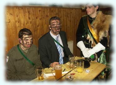 Unsere lieben Brandfuchsen und ihr Fuchsmajor Centurio im Fuchsenstall