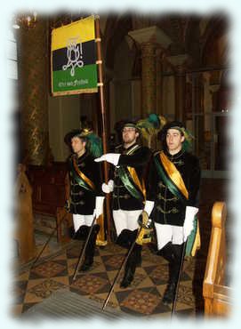 Einzug der Greifensteiner Standarte Einzug der Greifensteiner Standarte mit Ben, x Tintifax und Blacky