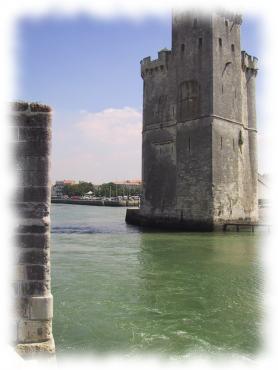 Die Hafeneinfahrt von La Rochelle