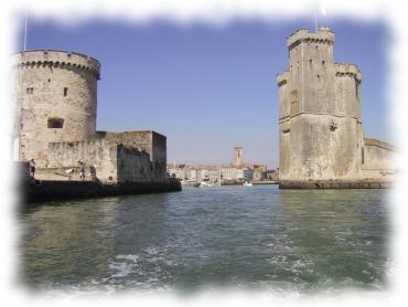 Die Hafeneinfahrt von La Rochelle