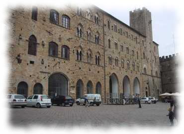 der Pallazzo dei Priori Piazza dei Piori mit dem Palazzo dei Priori