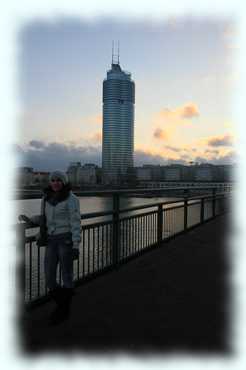 Ela pred Millenium Tower