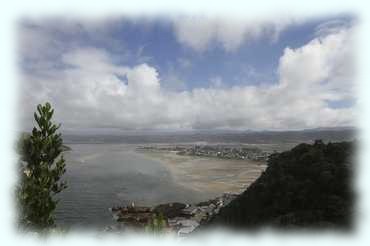 Blick in die Lagune von Knysna von der Einfahrt aus