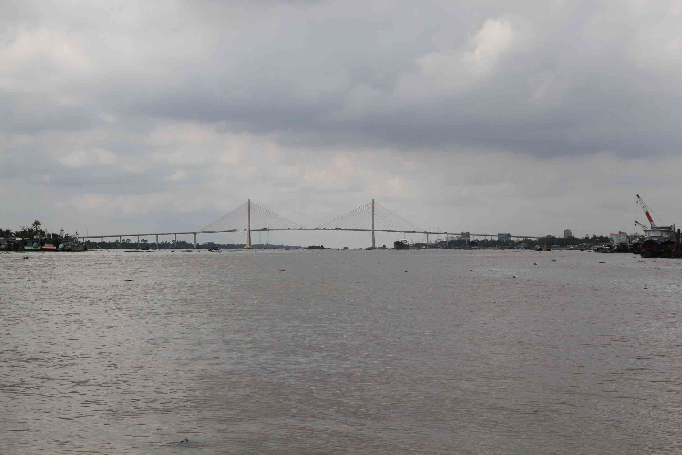 Brücke über den Sông Mê Kông
